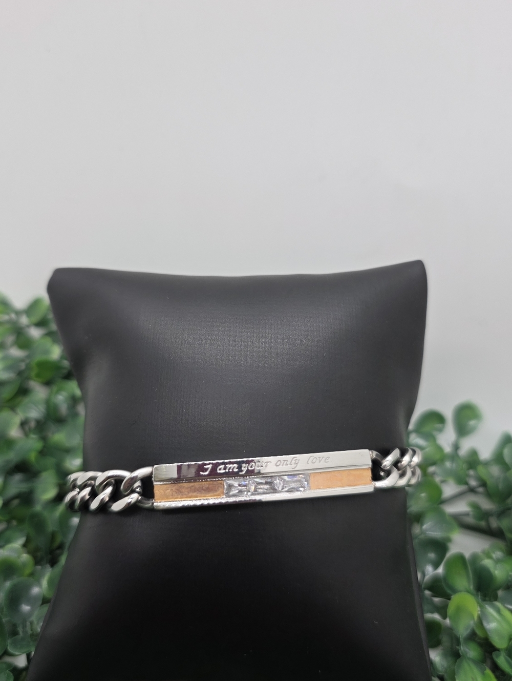 Sleek two tone silver stainless steel curb chain bracelet. Unisex